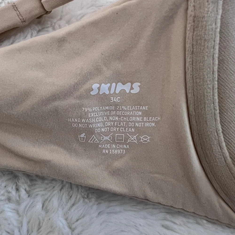 SKIMS Fits Everybody T-Shirt Bra Sand Tan Underwire BR-TSH-2023 Size 34C NWT - Picture 12 of 13